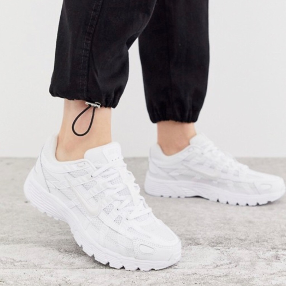 Triple White Nike Trainers size 7